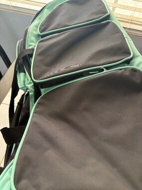 ADVENTURE ROLLING TRAVEL BAG